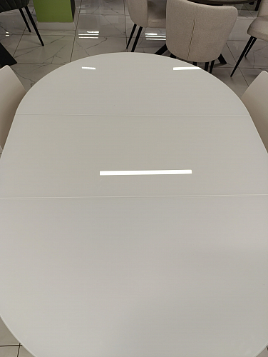 Стеклянный стол Семвэлл белый / дуб монтана из шоурума 5